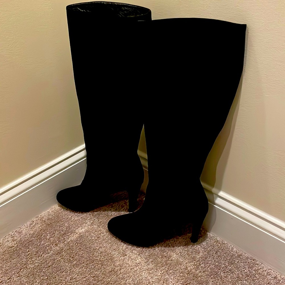 Christian Louboutin Suede Boots